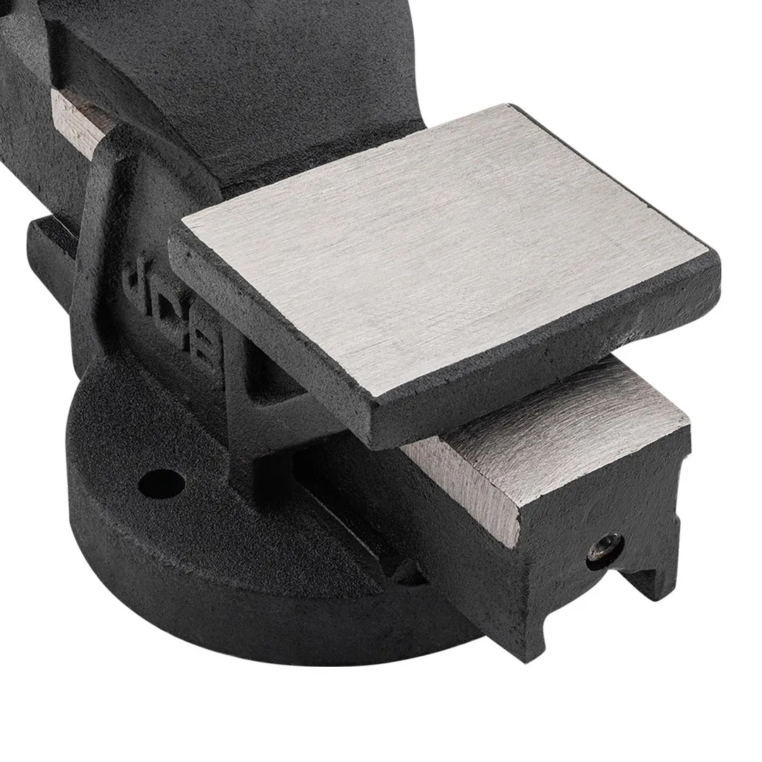 Тиски стальные с наковальней 100 мм JCB JCB-6540204