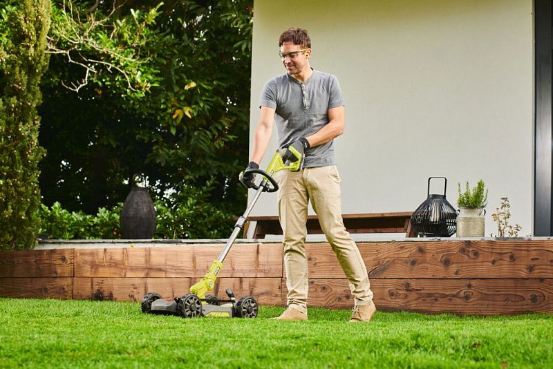 ONE + / Триммер-газонокосилка RY18LMC30A-0 RYOBI 5133005917