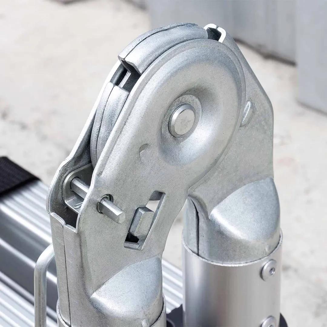 Лестница-стремянка телескопическая алюм. бытовая 2.5+2.5 м 8+8 ступ. Scheppach Sch-UP250-M