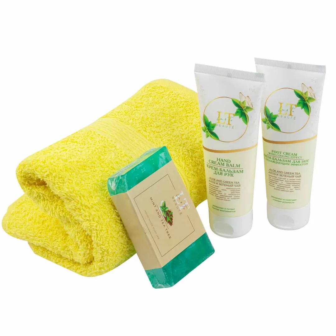 Набор Алоэ и Зеленый чай, термосумка LT-BS2, полотенце в ассотрименте, крем бальзам для рук, крем бальзам для ног, мыло мята и чайное дерево La and Te beaute LT-23Bag