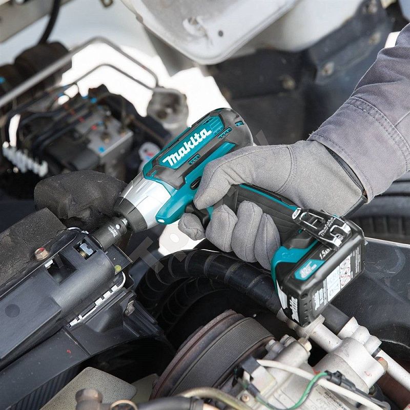 Гайковерт аккумуляторный TW140DZ (TW 140 DZ) MAKITA