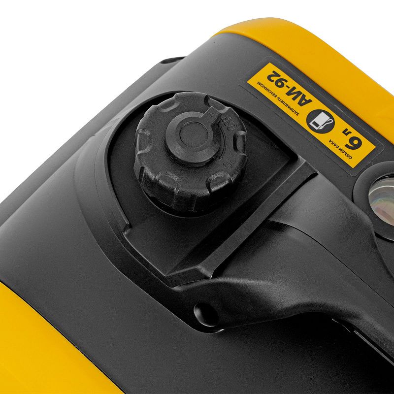 Генератор инверторный GS-2200iS, 2,2 кВт, 230 В, закрытый корпус, ручной старт DENZEL 94713