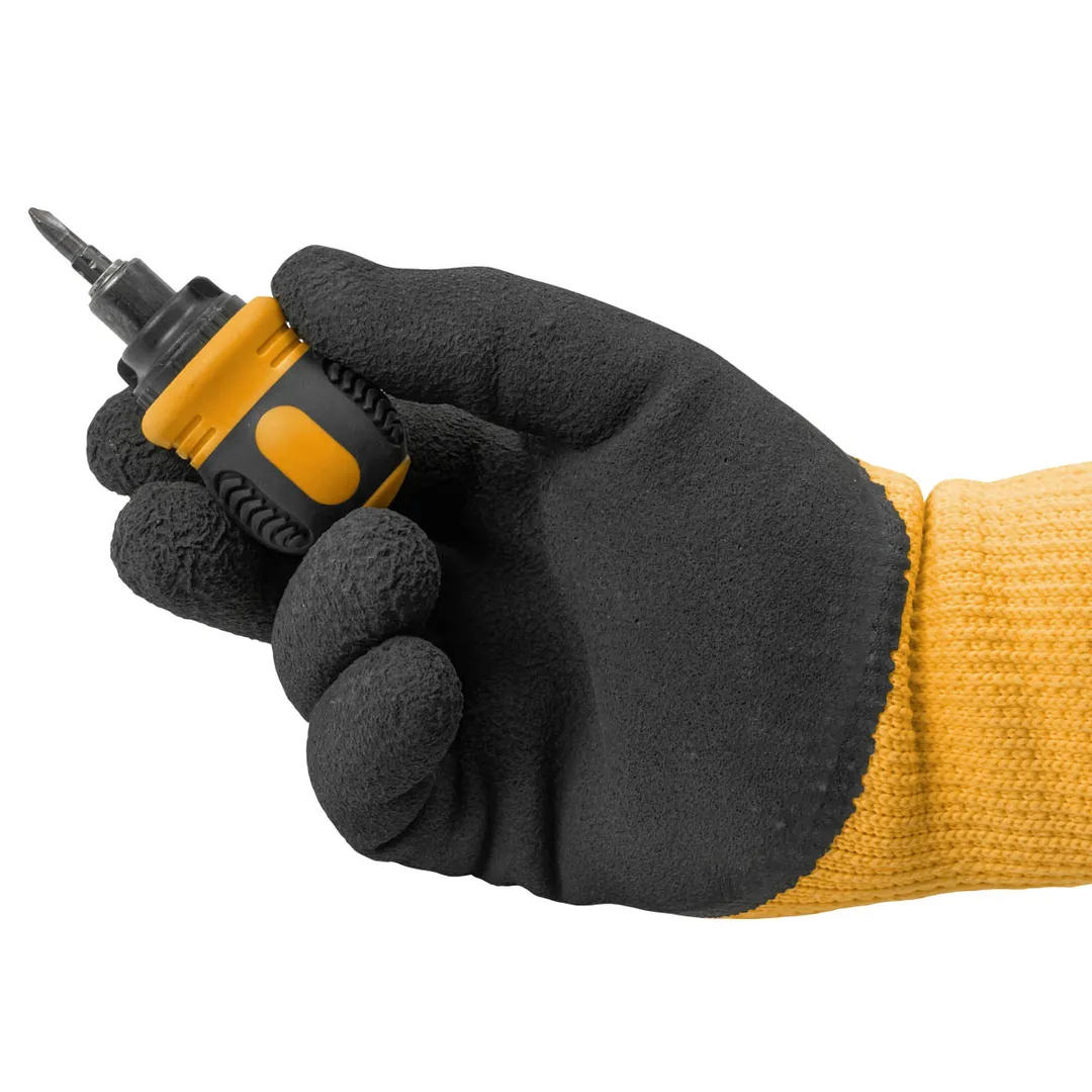 Отвертка реверсивная в комплекте с набором бит ISMA ISMA-32807MR