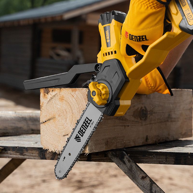 Цепная мини-пила аккумуляторная бесщет., СCS-200BL, шина 200 мм, Li-Ion, 20 В Denzel 58653