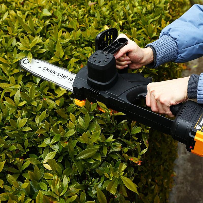 Пила цепная аккумуляторная DKCHS 20 081-2001 DEKO 081-2001