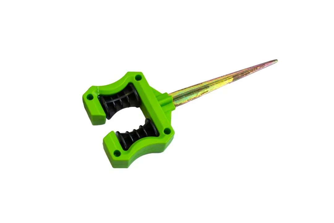 Направляющая для садового шланга на металлической пике WMC TOOLS WMC-TG7505018