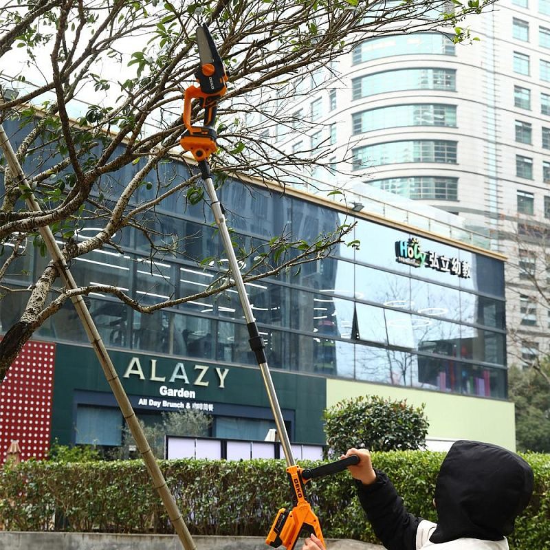 Цепная пила-высоторез аккумуляторная DKCHS 20-150 063-4482 DEKO 063-4482