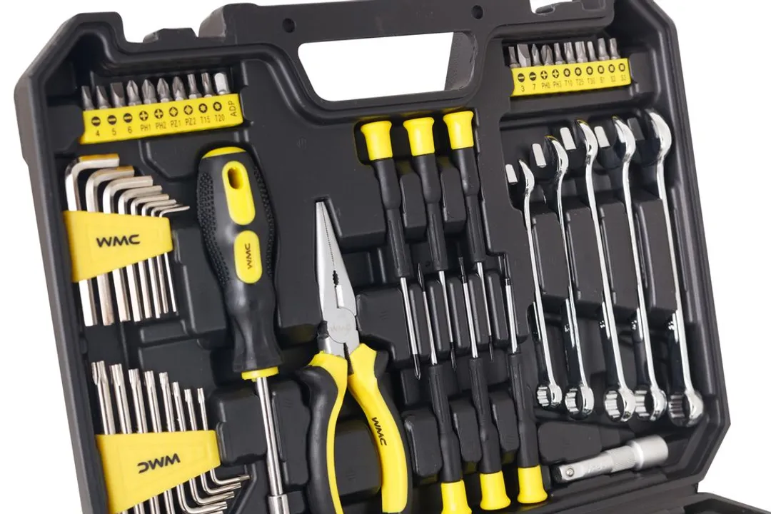 Набор инструментов 128 пр. 1/4''&3/8'' 6-гр. WMC TOOLS WMC-30128
