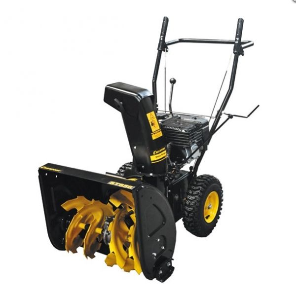 Снегоуборщик, 5,5 л.с.,захват шир.56см., 5F/2R колеса 3,6л.,163см.куб. Champion ST656