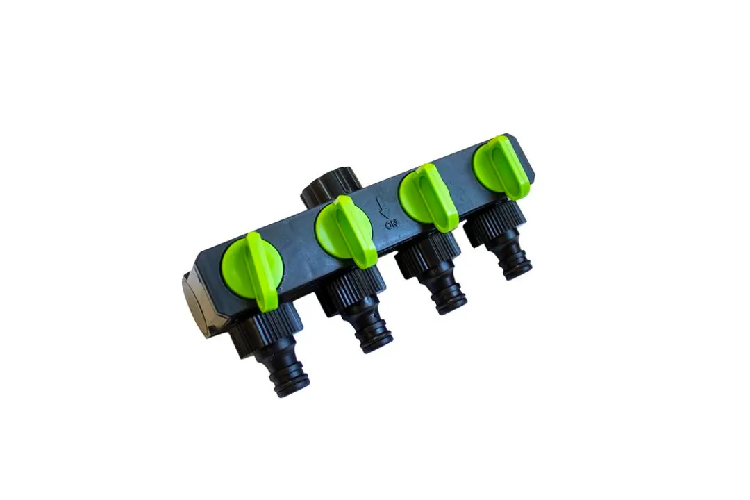 Разветвитель для шланга пластиковый 4-канальный с регуляторами 3/4''х 4 штуцера WMC TOOLS WMC-TG7207012