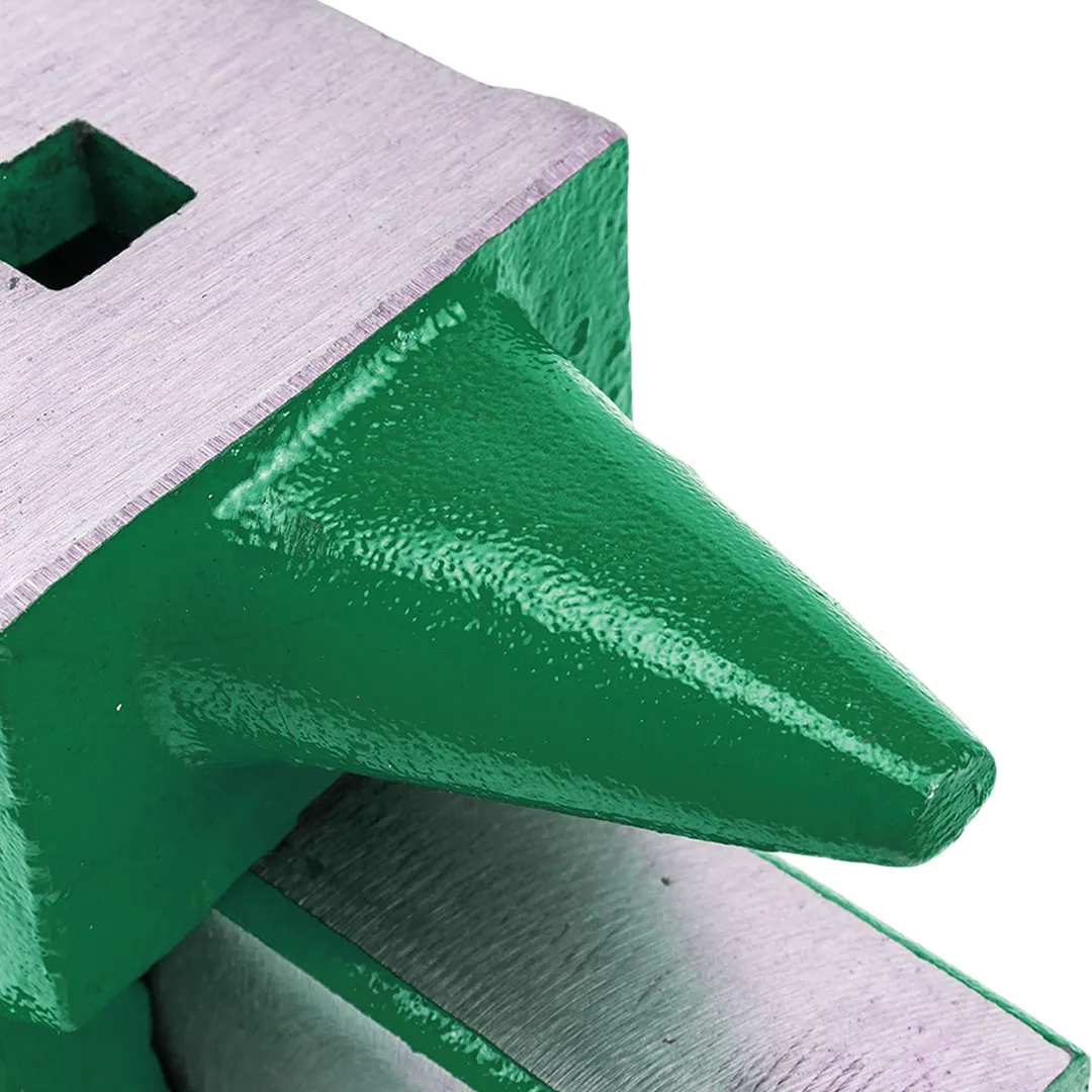 Тиски стальные с наковальней 100 мм RockForce RF-6540104W