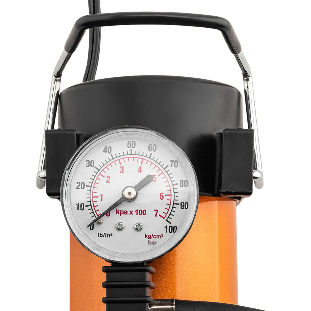 Компрессор автомобильный поршневой с аналоговым манометром, 12В, 10А, 30л/мин, 7бар, в сумке FORSTIME FT-580