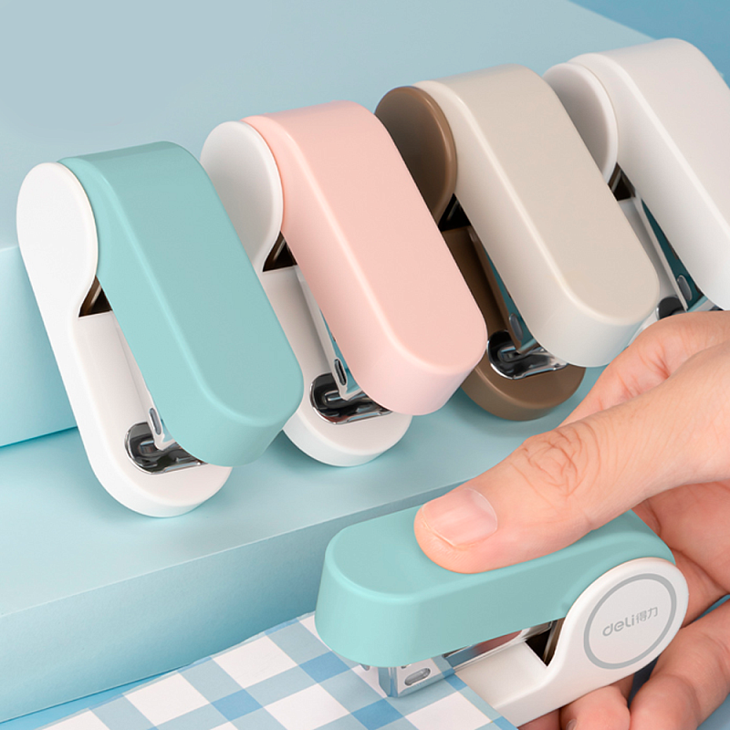 Скобосшиватель Deli "TA201",12 листов, ассорти