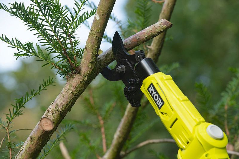 Сучкорез RY18PLA-0 (без батареи) система ONE + RYOBI 5133004575