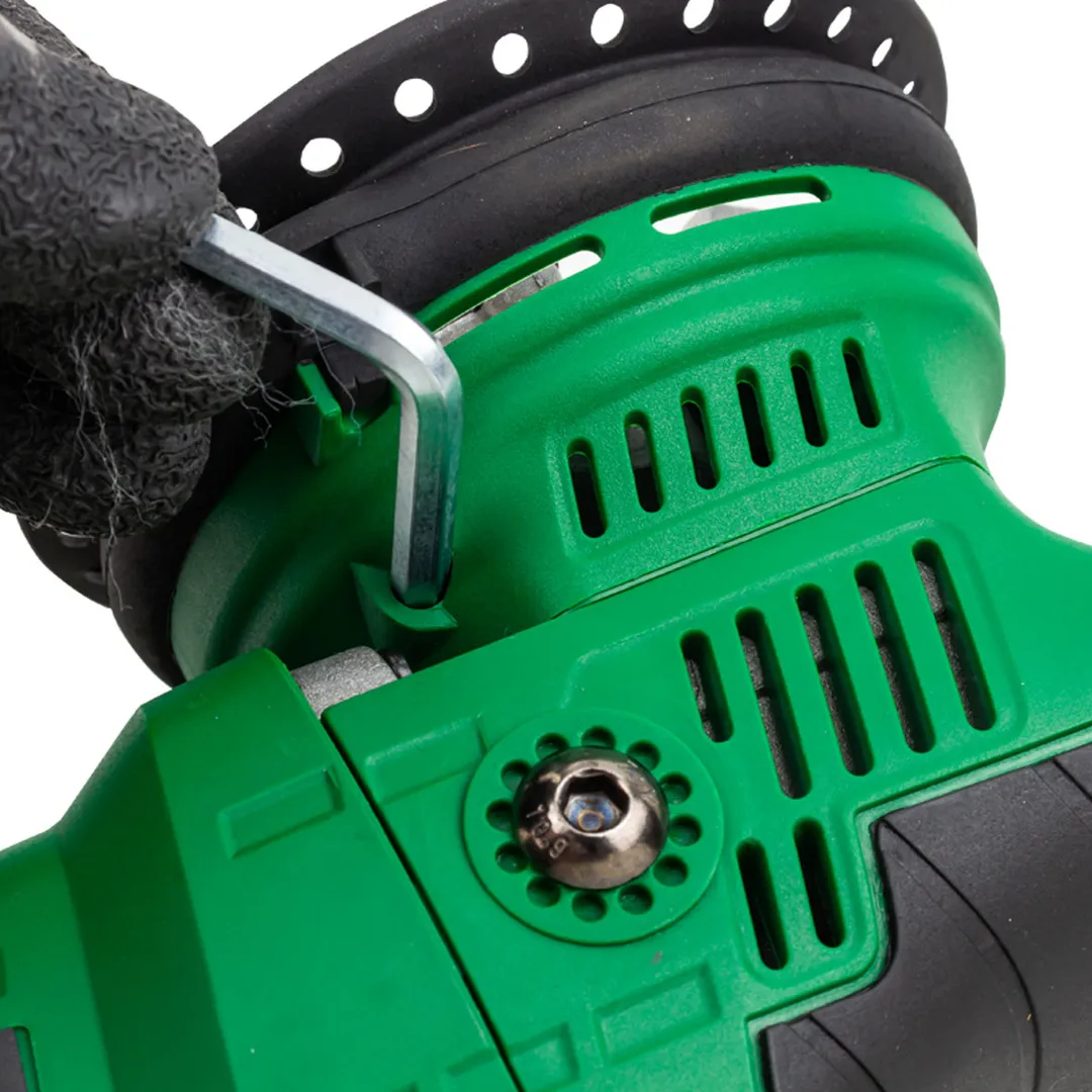 Полировальная машина электрическая эксцентриковая, 230V, 1050W, 1400-4800 об/мин, Øкруга 150 мм RockForce RF-03060(1400-4800об)