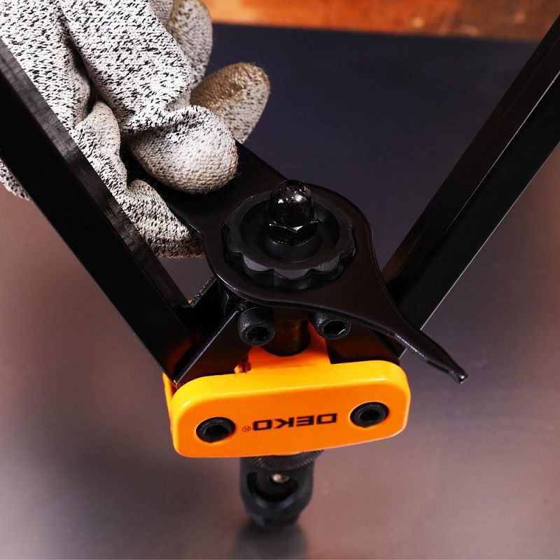 Заклепочник 3,0-10,0 мм HR03-1 DEKO 083-2058