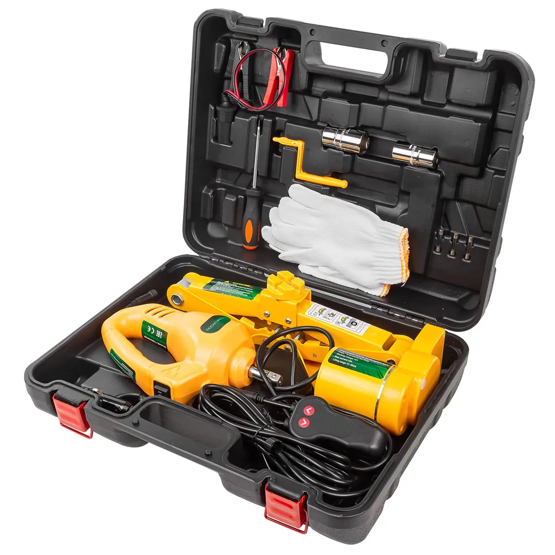 Домкрат механический "ромб" в комплекте с аксессуарами RockFORCE RF-101010