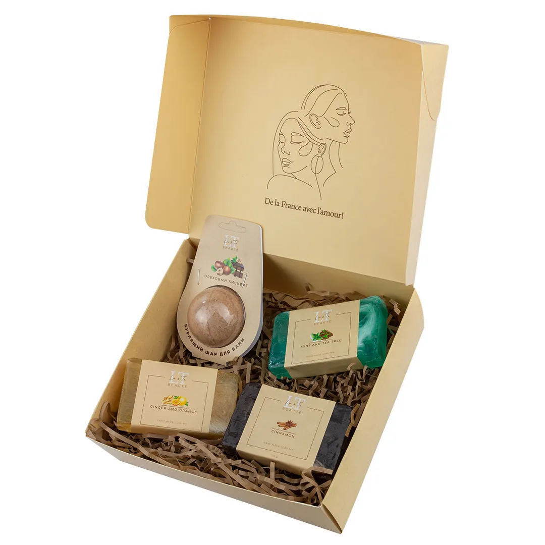 Набор 1, мыло Имбирь и апельсин, Корица, Мята и чайное дерево, шар Ореховый бисквит La and Te beaute LT-SP1(мыло+шар)