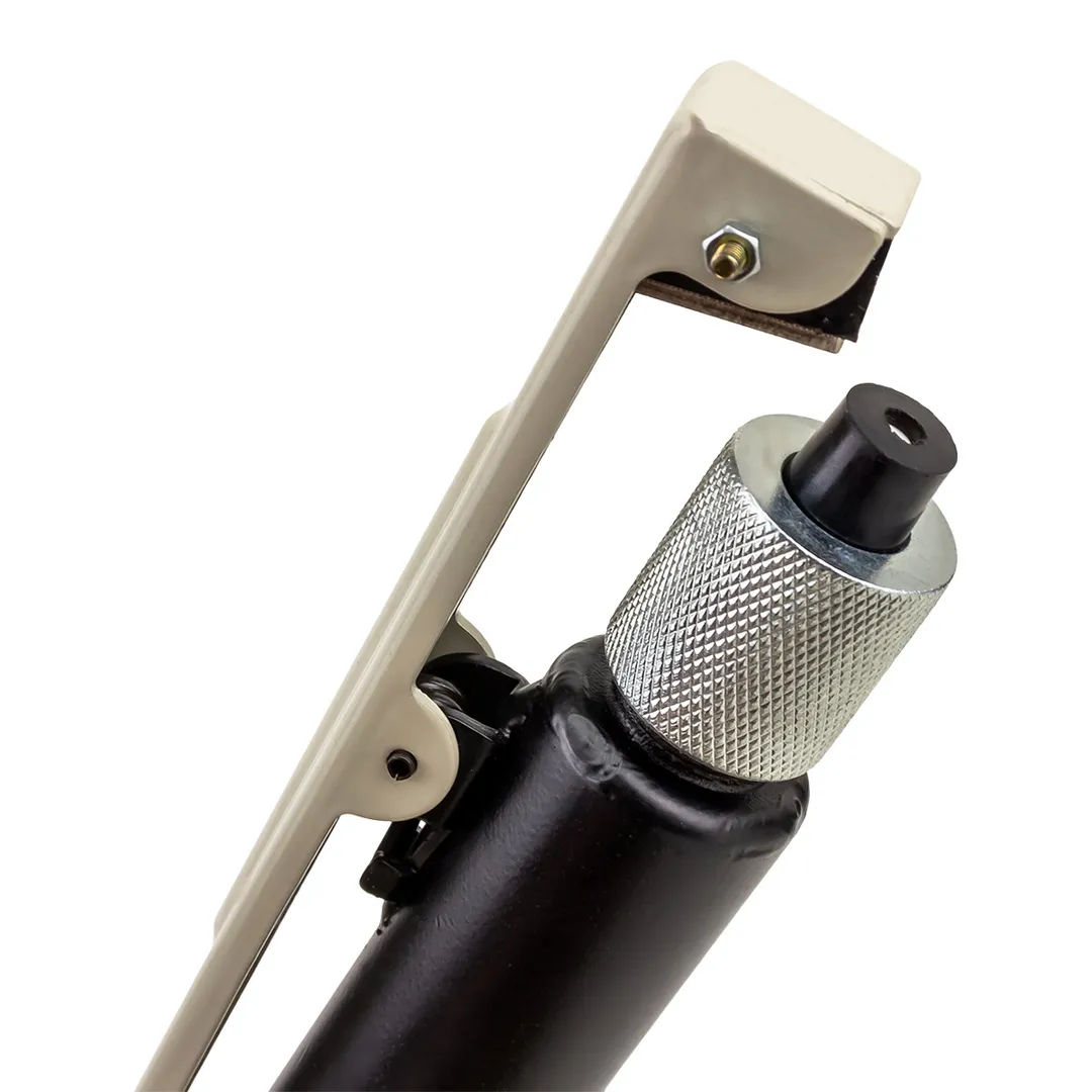 Передвижной пескоструйный пневмоаппарат напорного типа 4-8,5 атм. RockForce RF-SB5