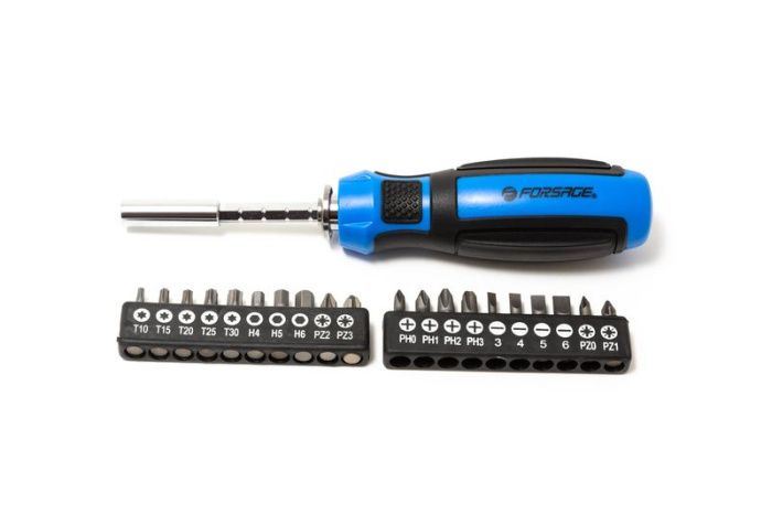 Отвертка-битодержатель телескопическая с набором бит 21 пр. CrV6150 Forsage F-814821
