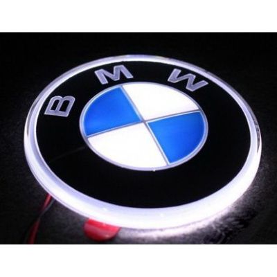 Значок с подсветкой 3D BMW WHITE 8,2см KING