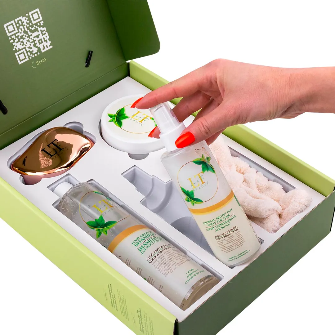 Набор косметики Алоэ и зеленый чай, 5 пр, маска LT-2166, с прей LT-2173, шампунь-LT-2234, расческа, повязка на голову La and Te beaute LT-GR9