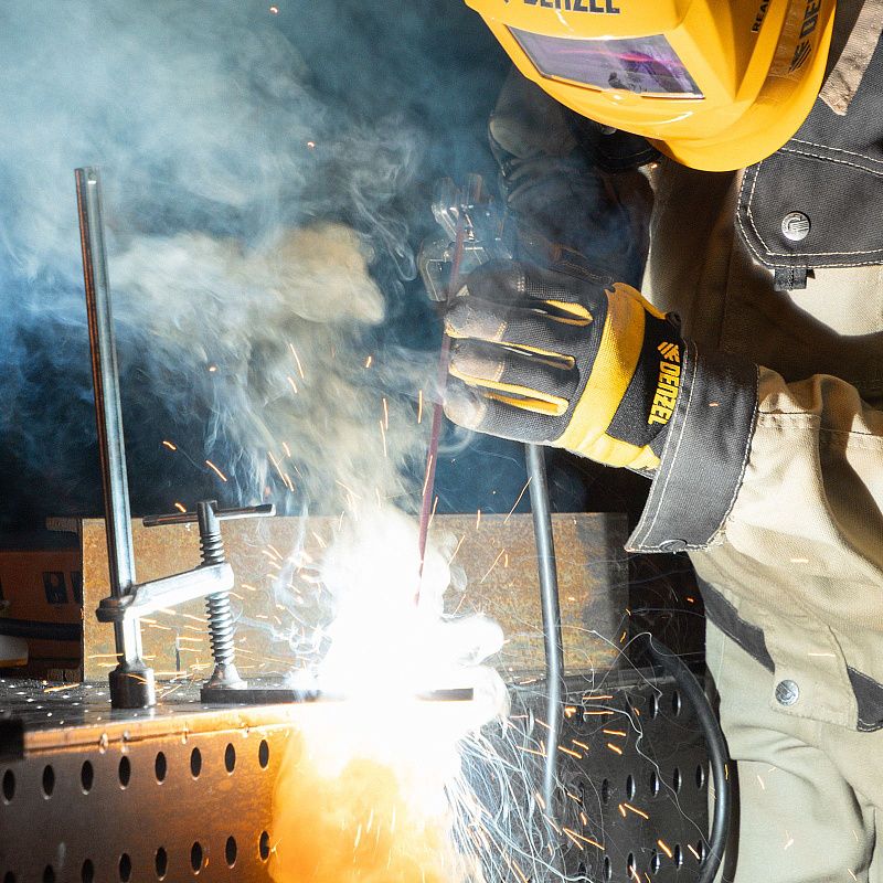 Аппарат инвертор. дуговой сварки DM-220 Standart, 220 А, ПВ 60% Denzel 94326