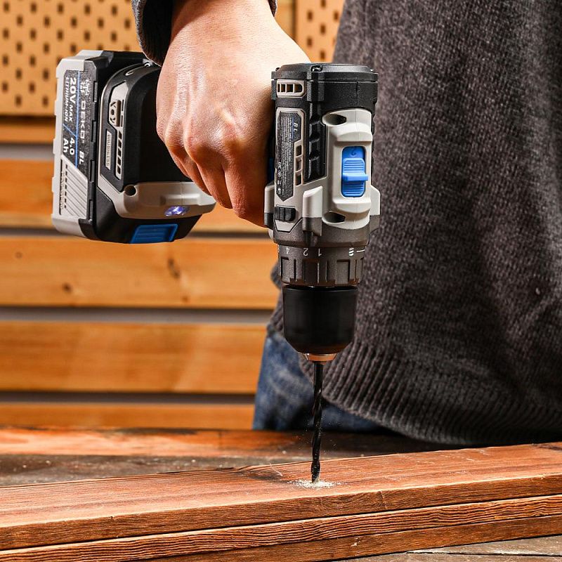 Дрель-шуруповерт аккумуляторная Loner 20V 085-1004 DEKO 085-1004