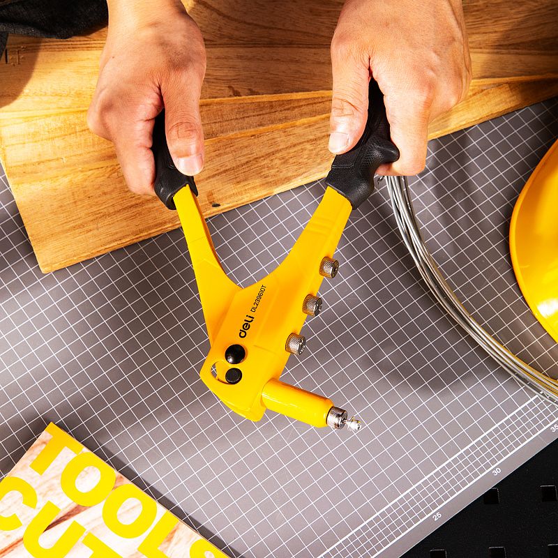 Заклепочник Deli "EDL236910" 265 мм, желтый, черный