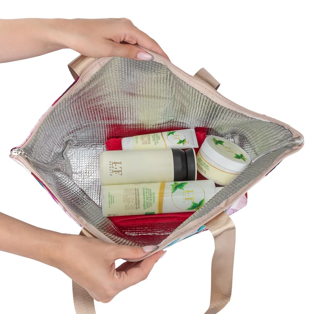 Набор Алоэ и Зеленый чай, термосумка LT-BB1, крем для тела, крем бальзам для рук, гель для душа, термокружка белая, полотенце в ассотрименте La and Te beaute LT-20Bag