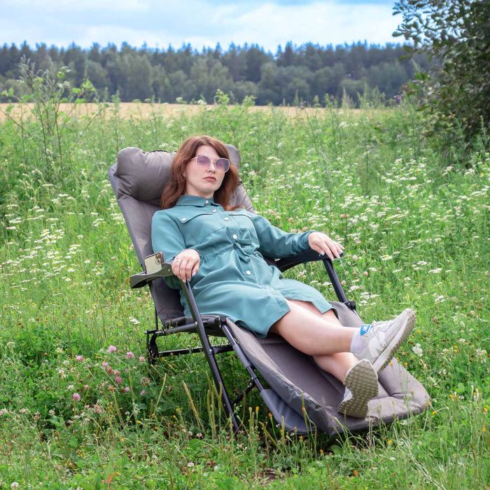 Шезлонг складной с подлокотниками на мягкой основе светло-серый 1780х670х300 мм, макс. нагрузка 200 кг WMC TOOLS WMC-FG-HY-8000LGR