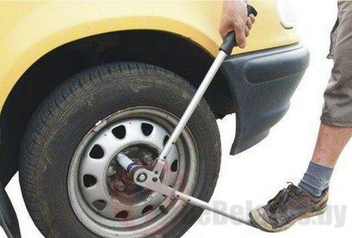 Колесный вороток с упорным рычагом L=-515 мм 1/2'' Force 681D515