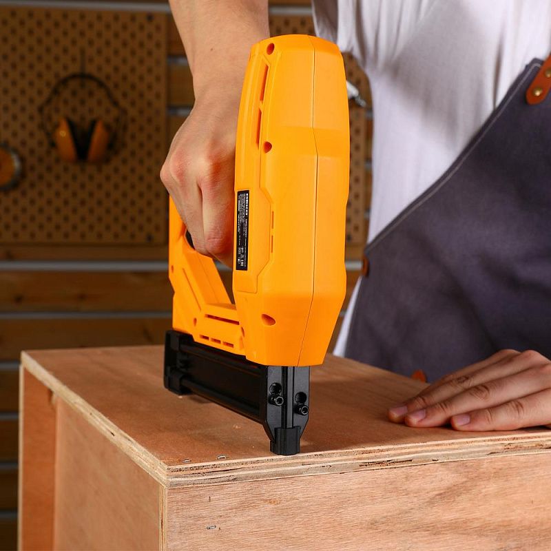 Степлер электрический DKES600 DEKO 085-1071