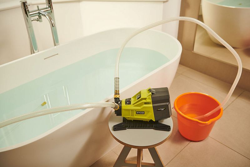 ONE + / Насос для перекачки воды R18TP-0 (без батареи) RYOBI 5133003934