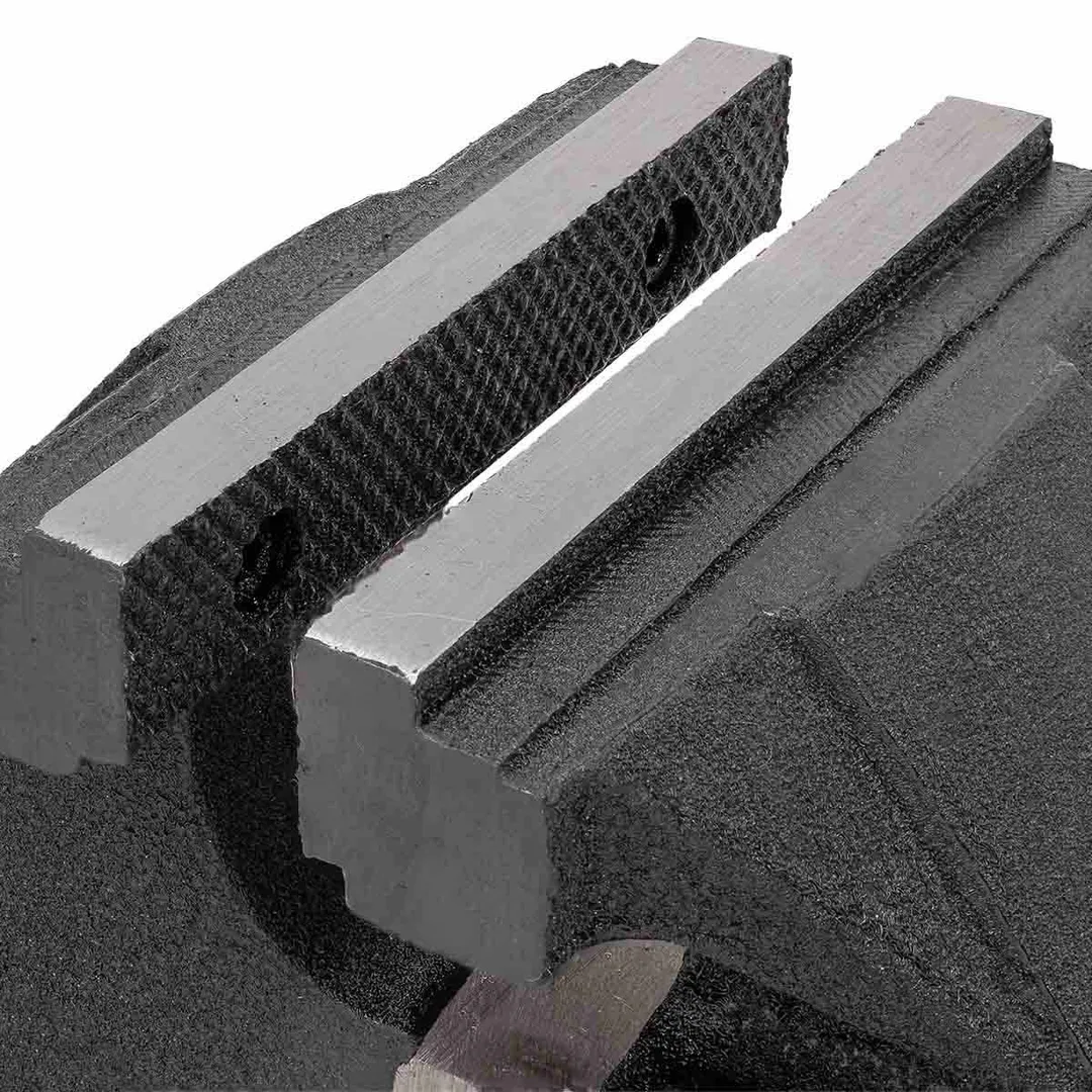 Тиски стальные усиленные поворотные с наковальней 10''-250 мм RockForce RF-6540910