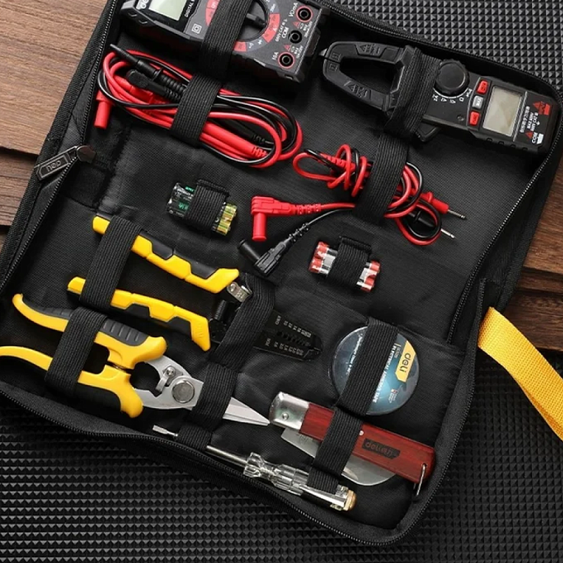 Набор инструментов "Deli", 7 пр, сумка, черный