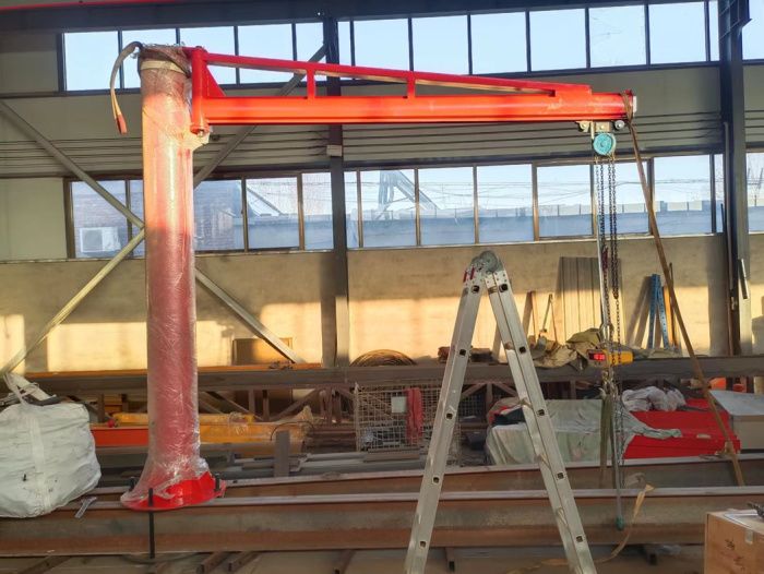 Кран консольный поворотный ручной PSJ35050 500 кг, высота 3 м, стрела 5 м TOR 1050600