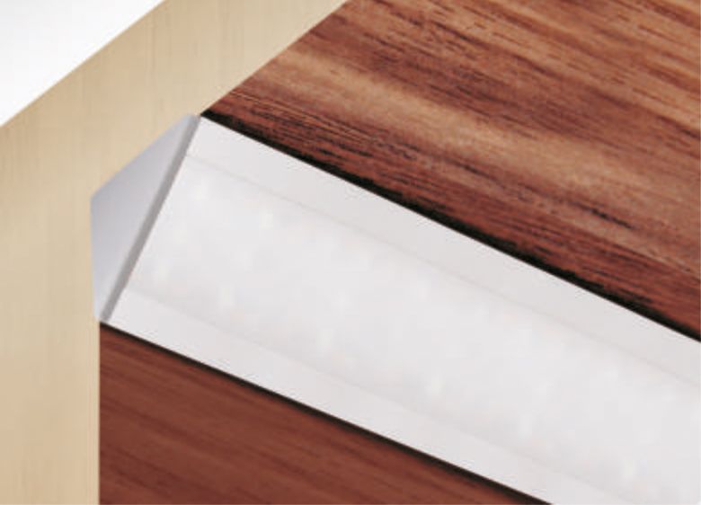 Профиль алюминиевый угловойTri-Line, Starline Opal, длина 2м, HLT 25384