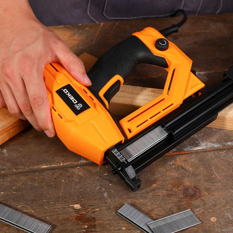 Степлер электрический DKES600 DEKO 085-1071