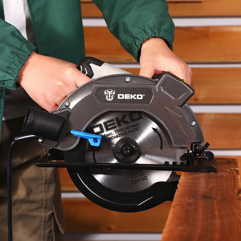 Пила циркулярная CS-2000W PRO DEKO 084-1152