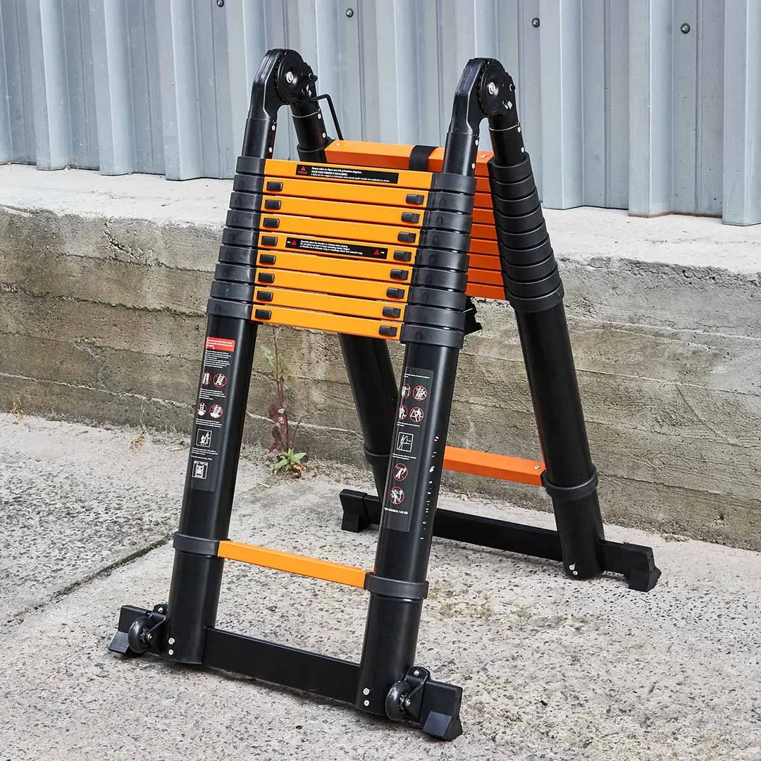 Лестница-стремянка телескопическая алюм. бытовая 4+4 м, 10+10 ступ. ISMA ISMA-UP400-M