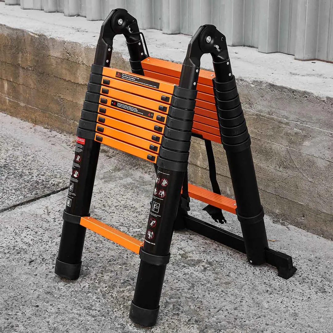 Лестница-стремянка телескопическая алюм. бытовая 2.8+2.8 м, 9+9 ступ. ISMA ISMA-UP280-M