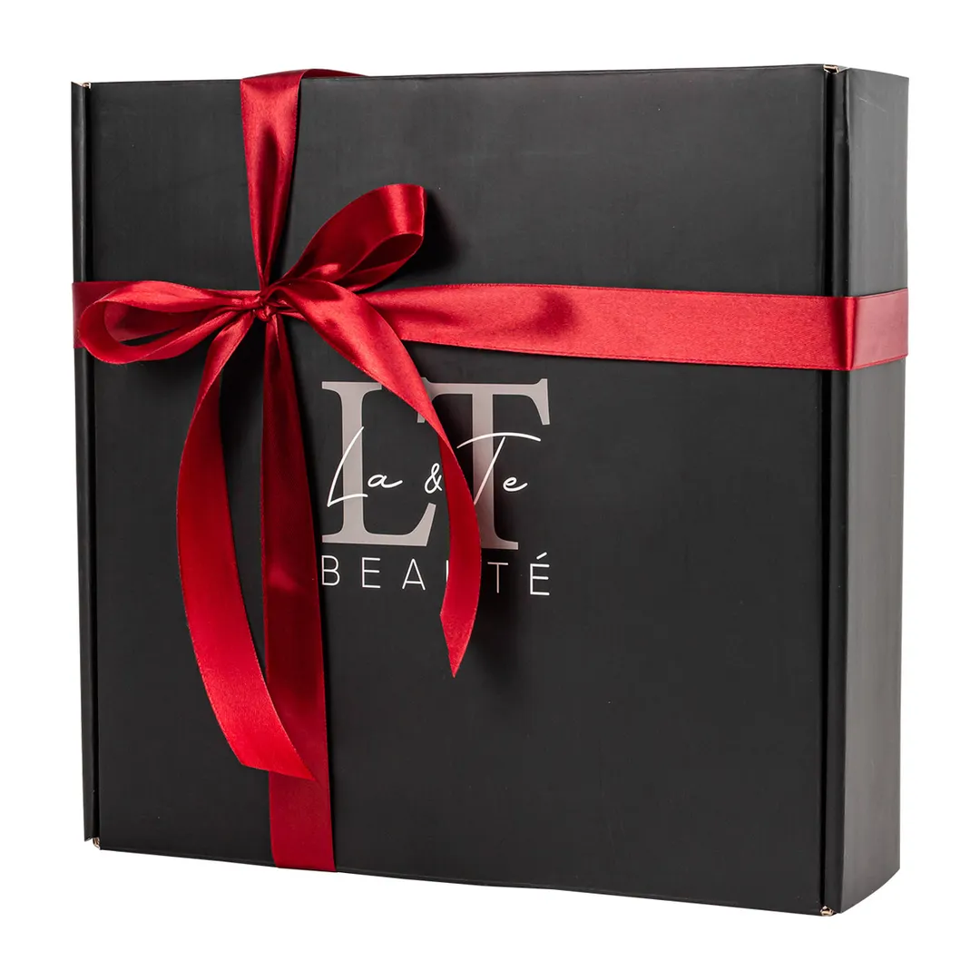 Набор Алоэ и зеленый чай, гель-алоэ для кожи вокруг глаз, сыворотка для лица, крем для лица, набор, массаж ролик+скребок гуаша, полотенце 40х70 La and Te beaute LT-3 GR